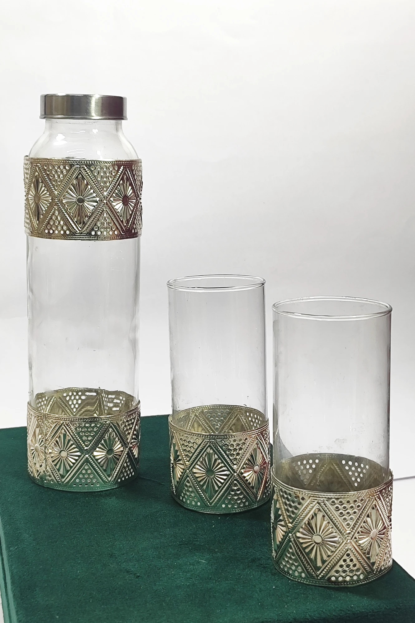 Bottle with Glass-10No-Z12859