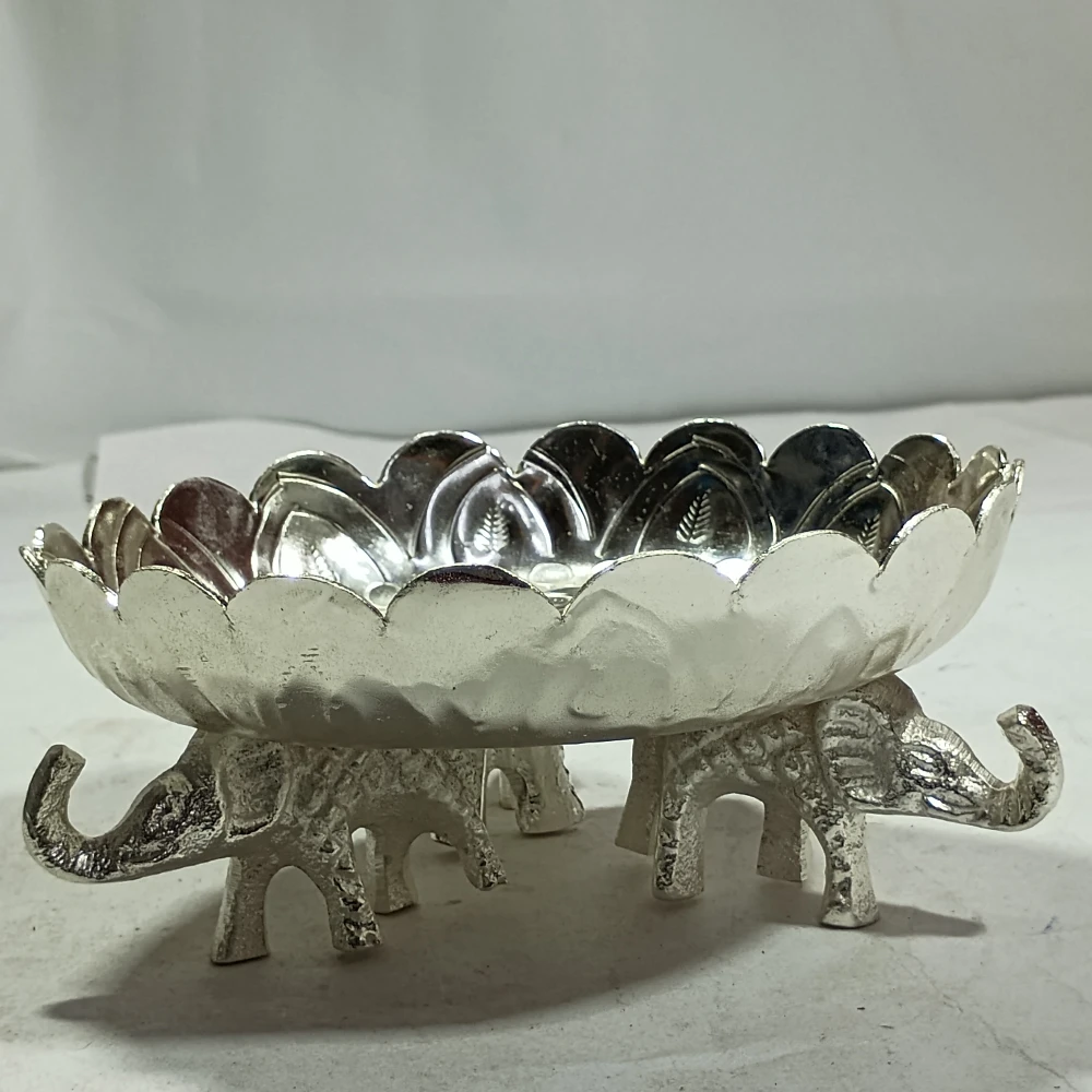 Tray With Elephant-3No-Z10936