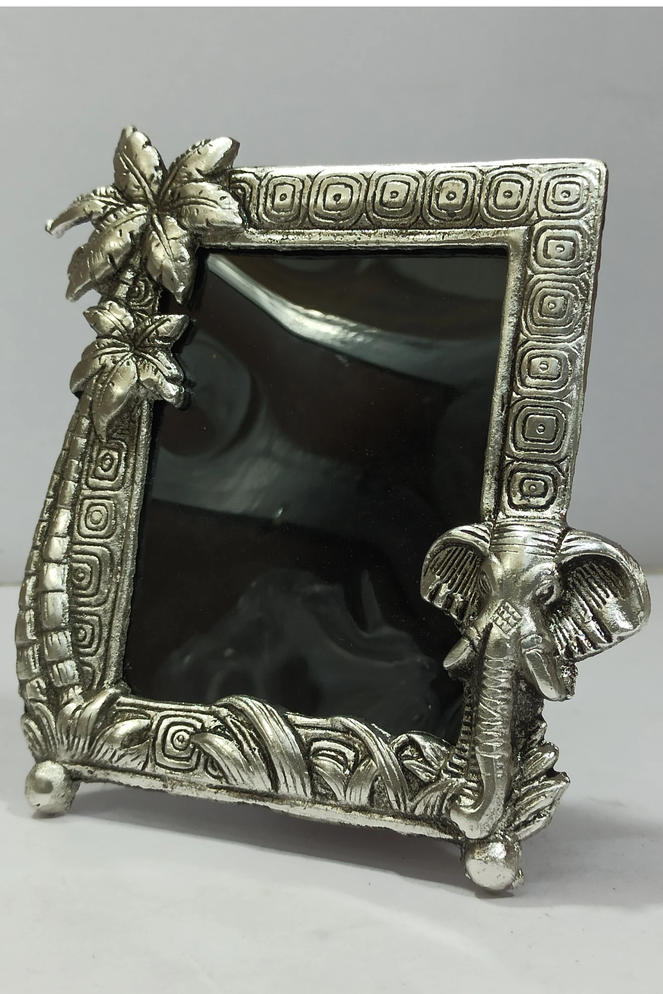 Photo Frame with Elephant-5 X 5.5No-Z13035