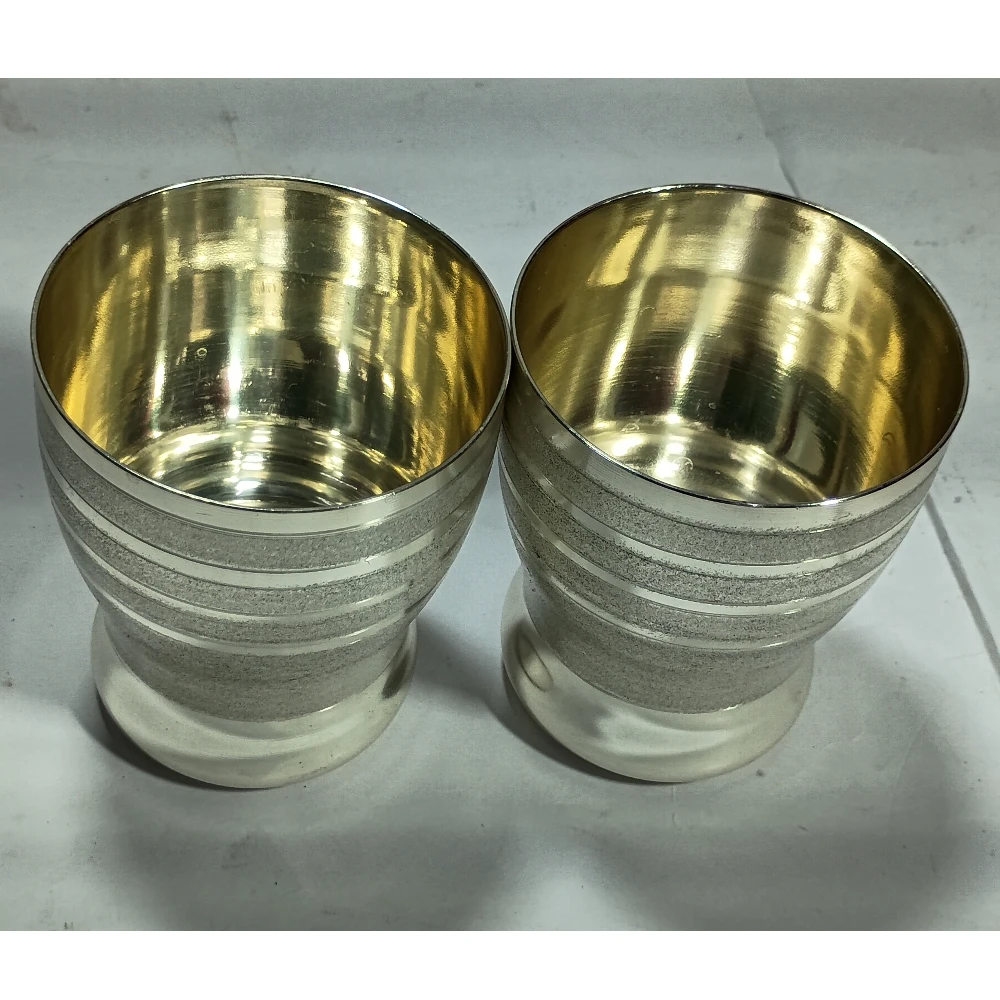 Two Glases-4No-Z12418