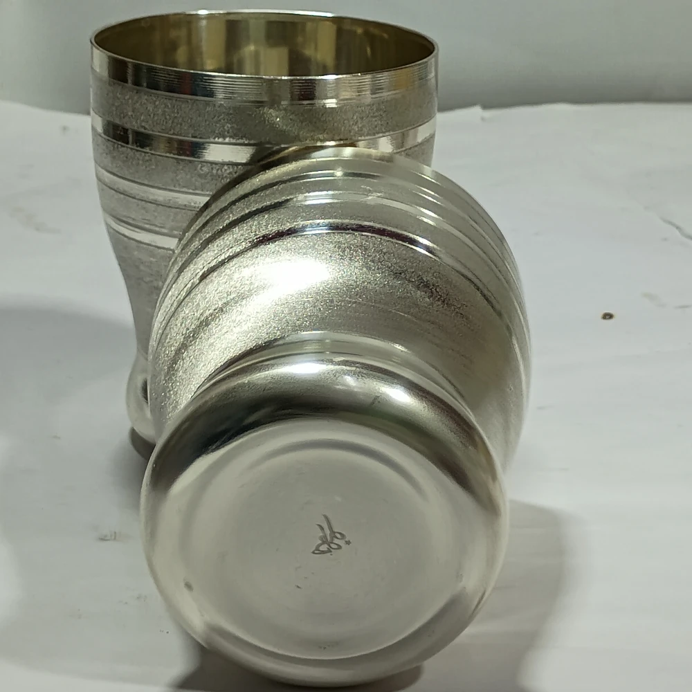 Two Glases-4No-Z12418