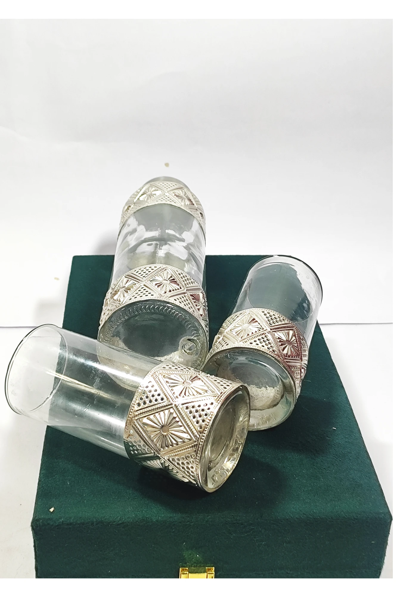 Bottle with Glass-10No-Z12859