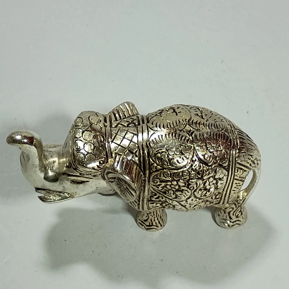 Elephant-2No-Z01524