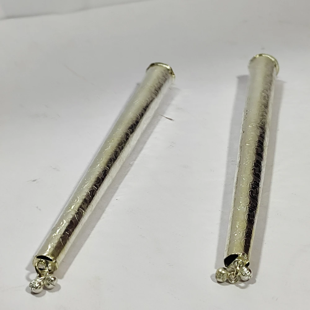 Two Danka-8No-Z05439