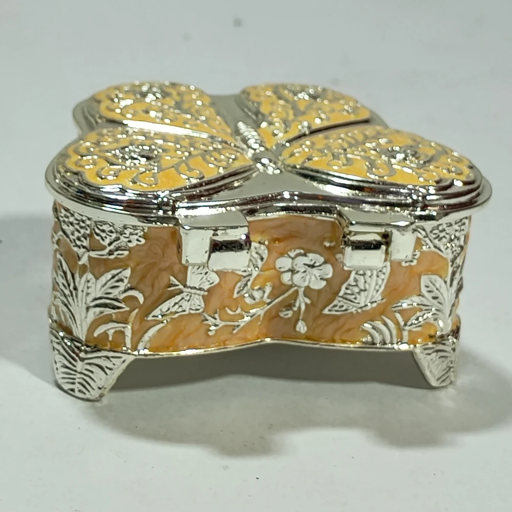 Butterfly Dibbi-2No-Z12482