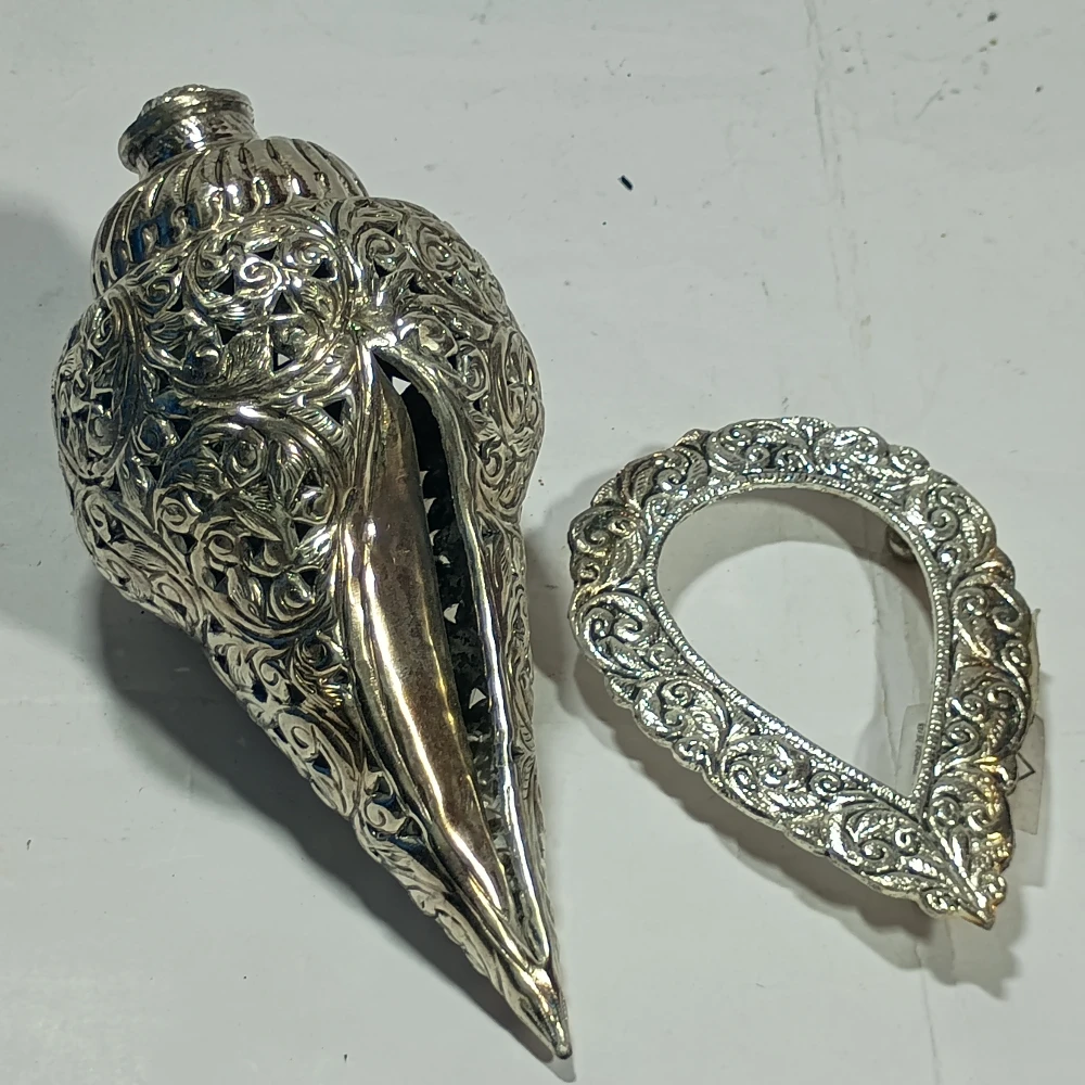 Shankh With Stand-3.5No-Z05977