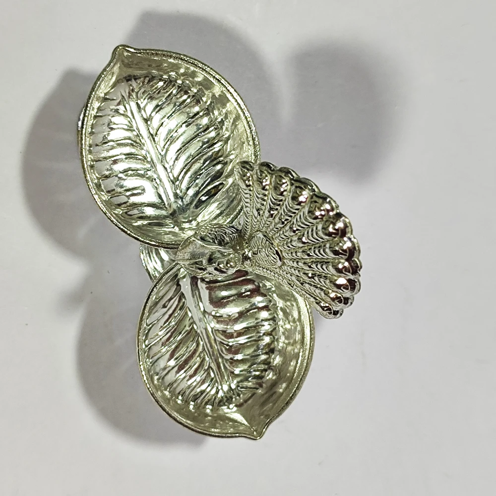 Chopra with Peaocok-3No-Z12014