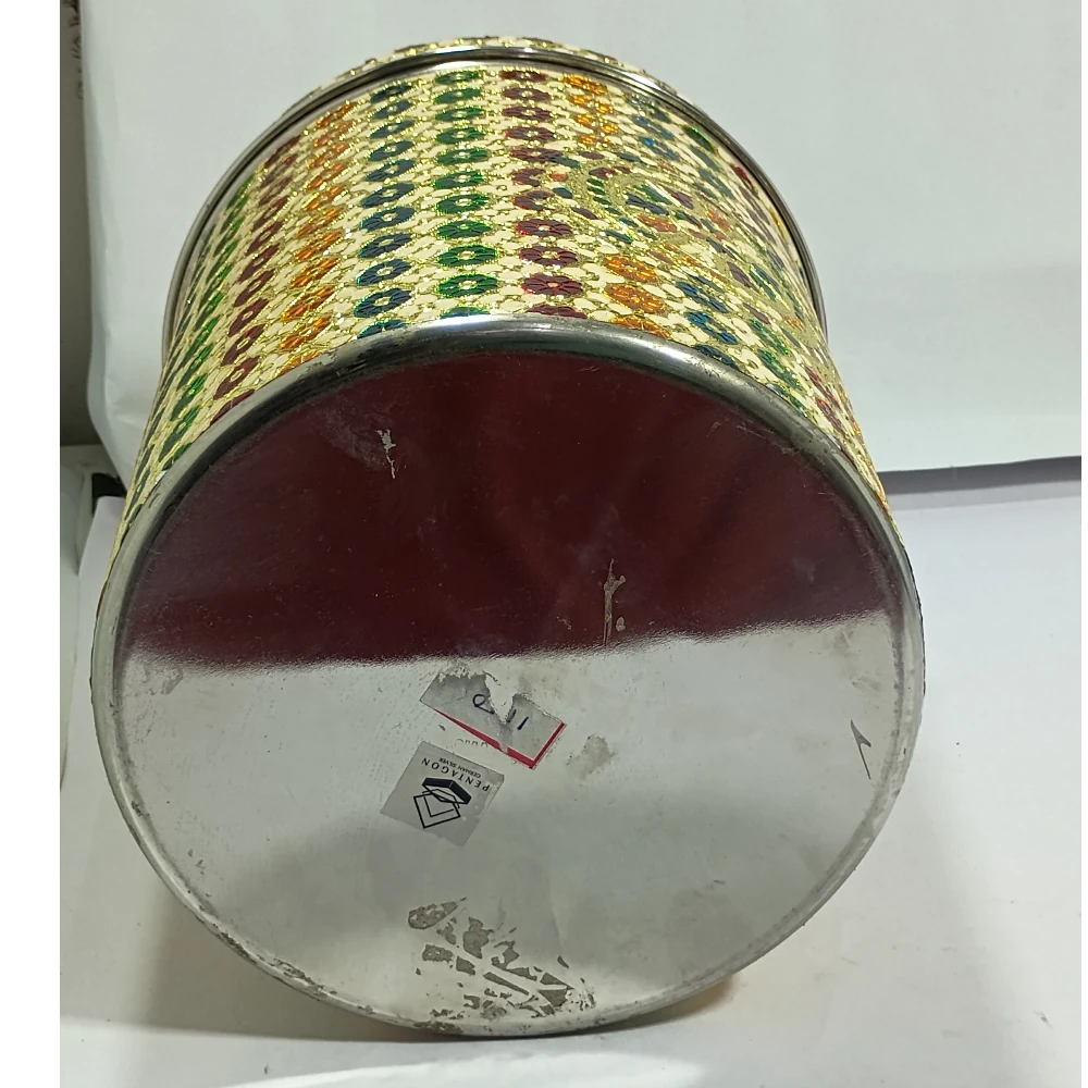 Two Tiffin-10No-Z11040