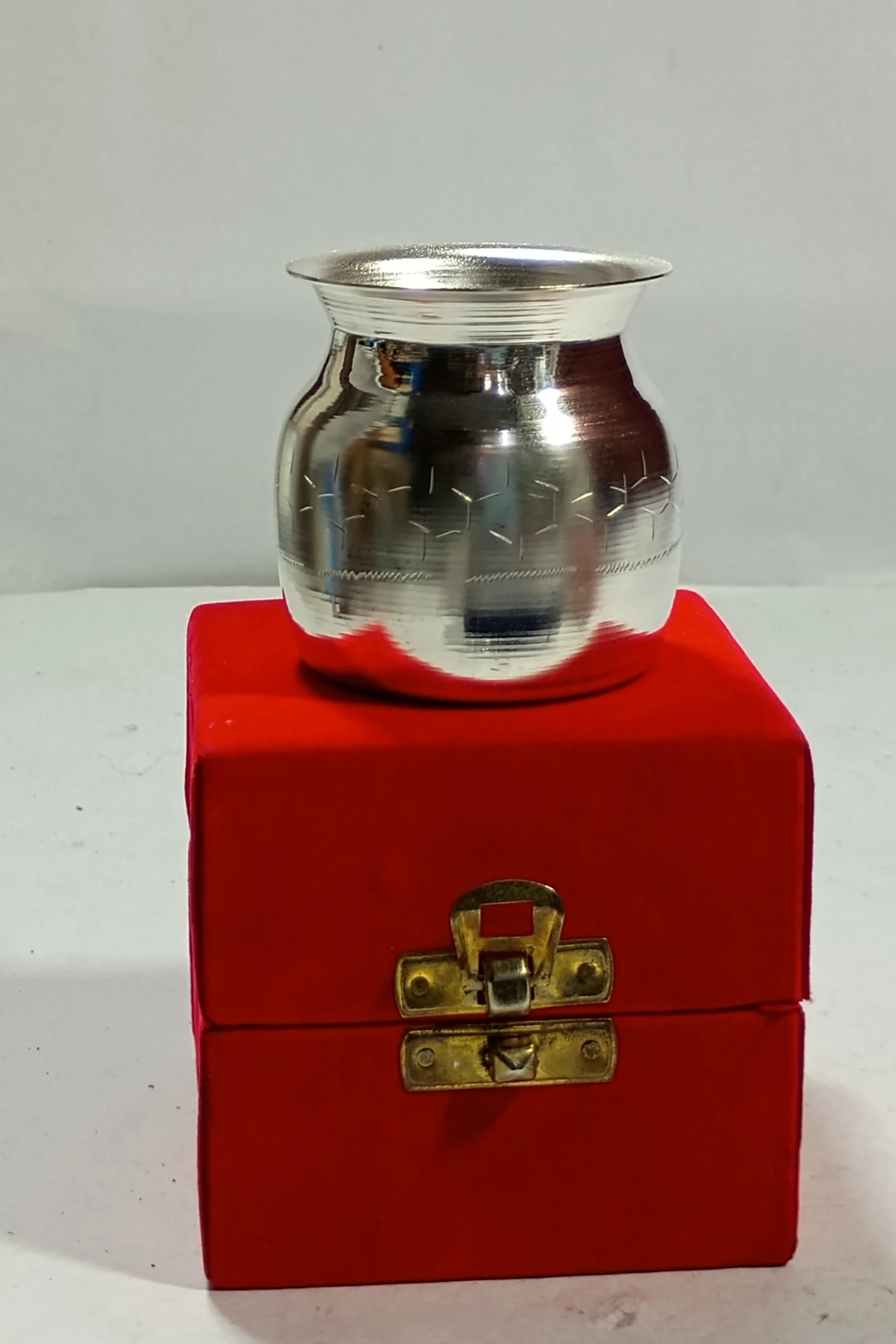 Lota-2.5No-Z00041