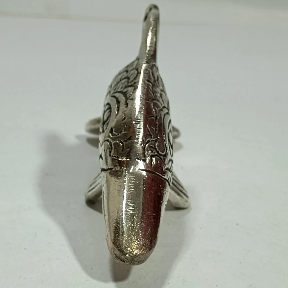 Dolphin-1No-Z08239