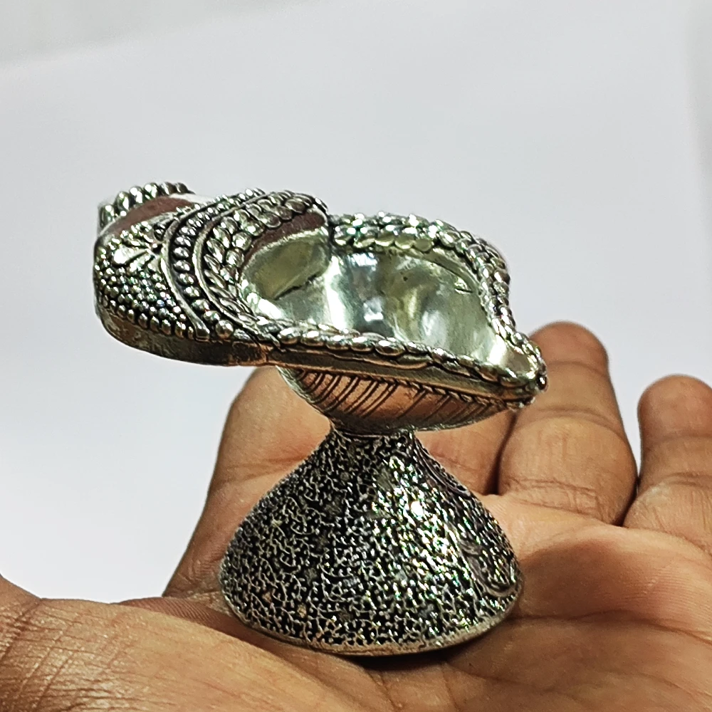 Shankh as a Diya-1.75No-Z12814