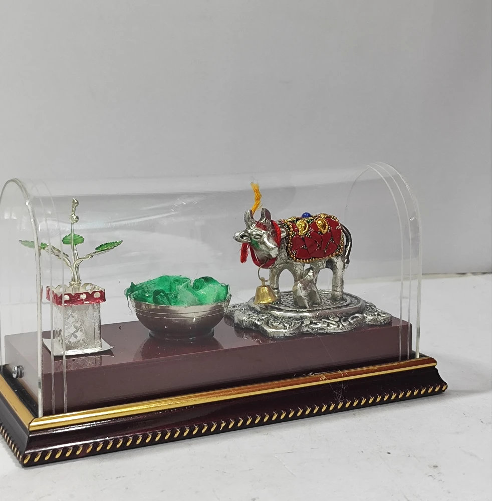 Cowcalf with Tulsi witth bati-7.5No-Z13083