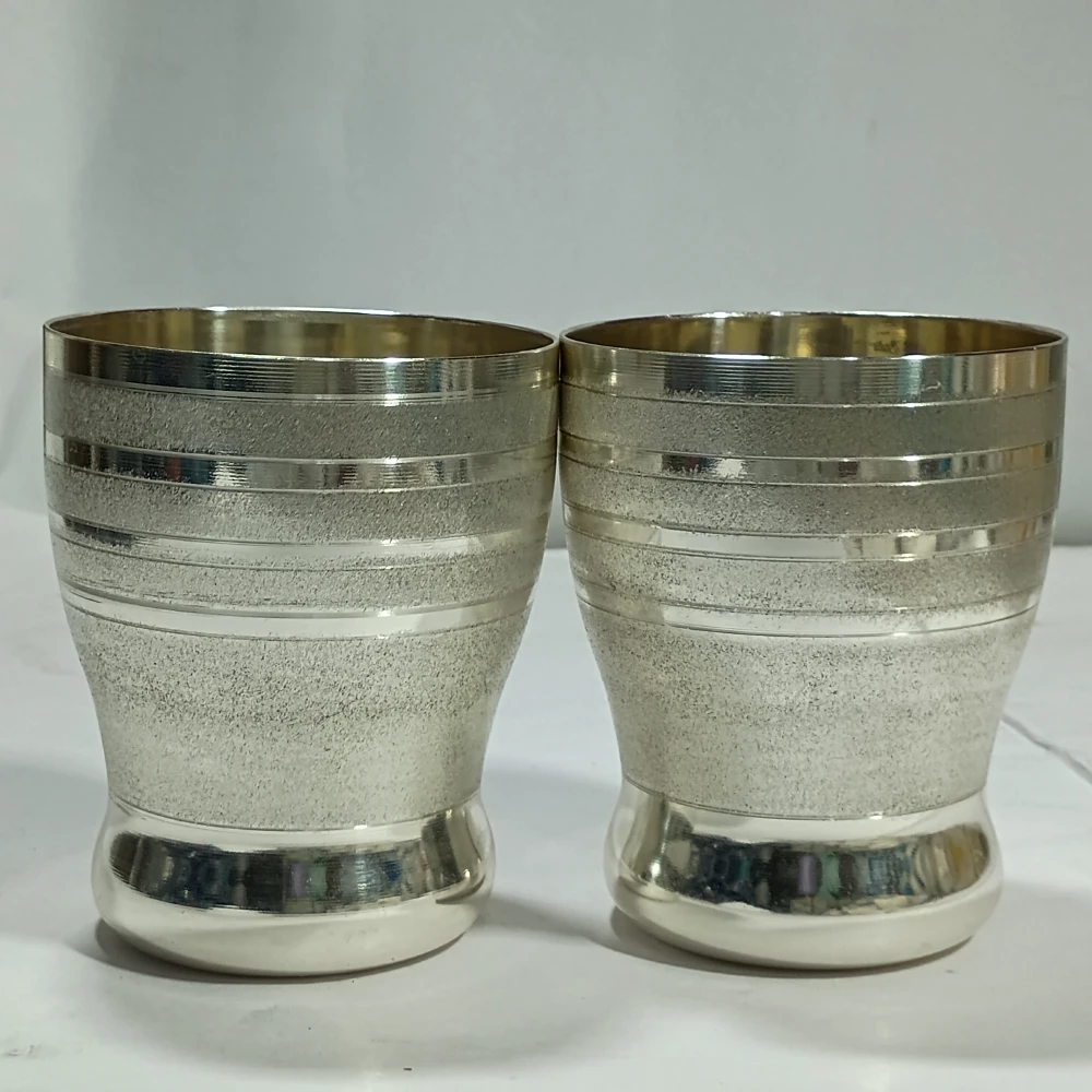 Two Glases-4No-Z12418