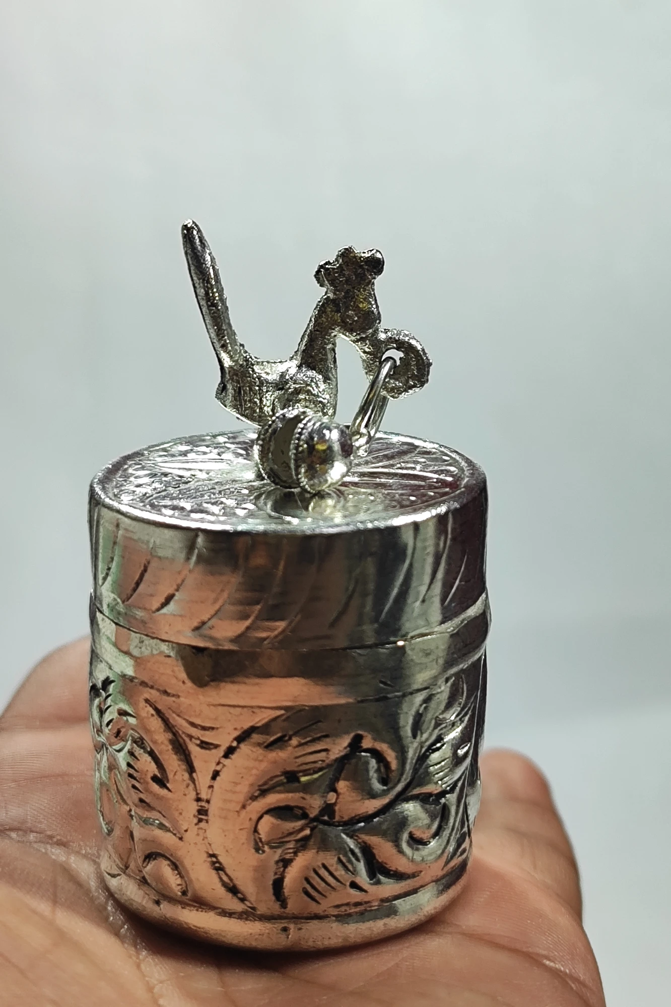 Dibbi With Peacock-3No-Z08356