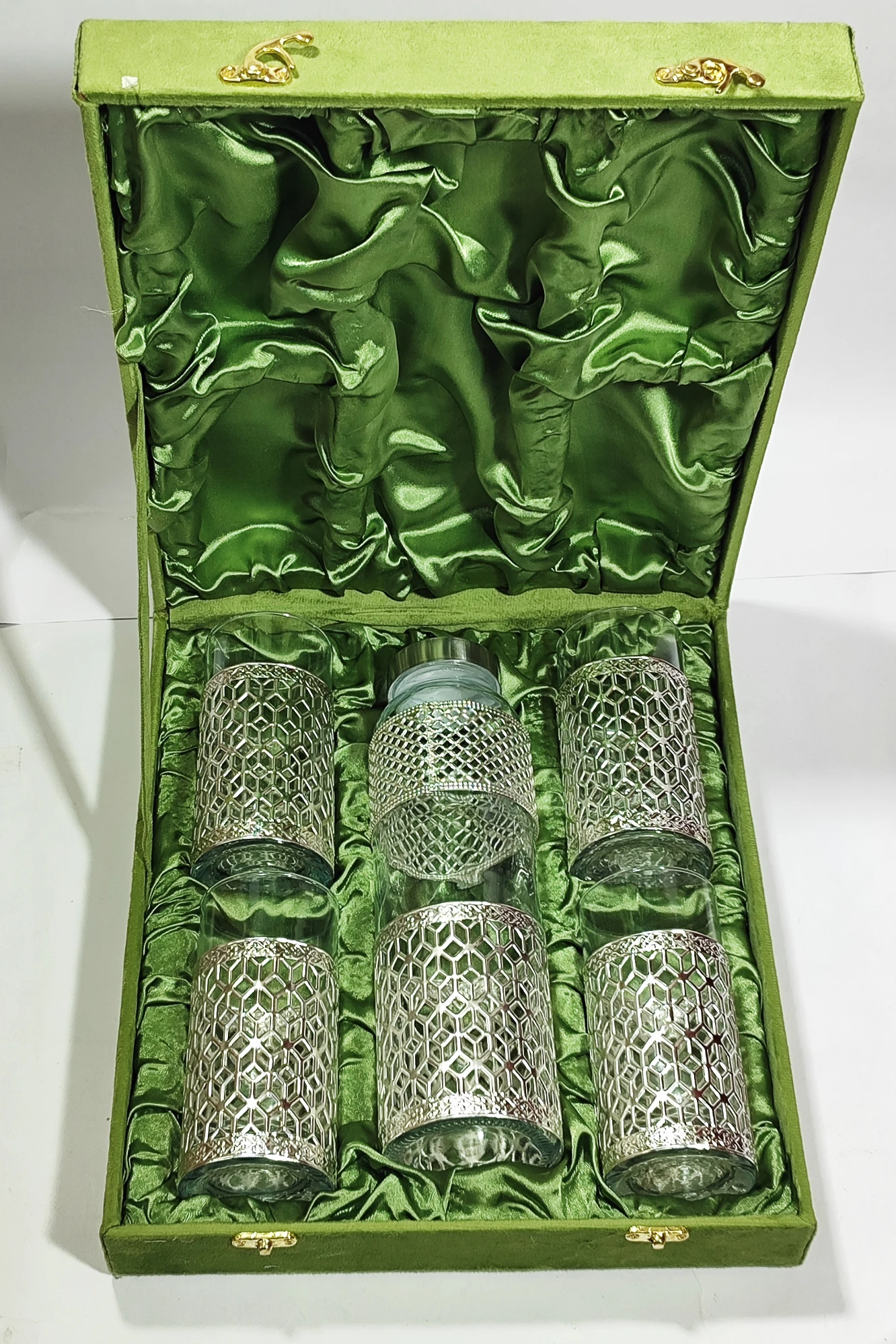 4 Pcs Glass & a Bottle-10.5No-Z12839