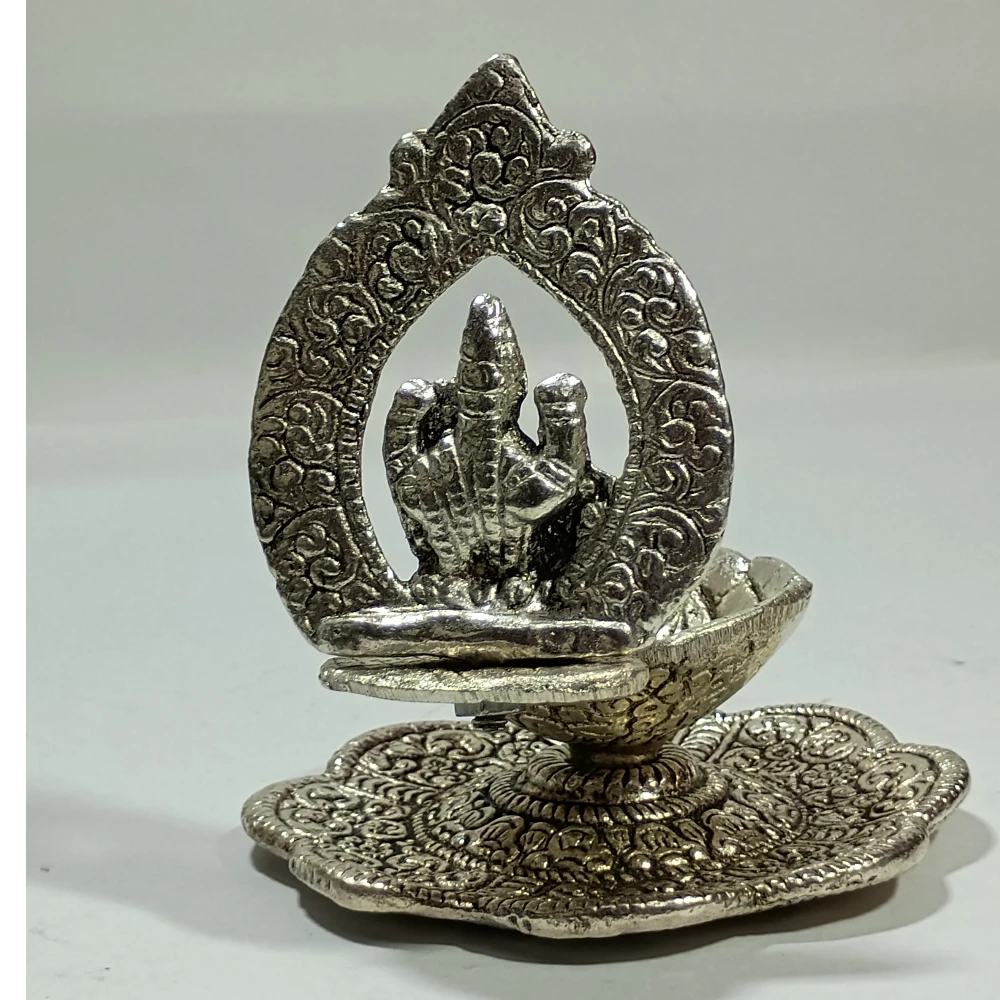 Hand diya withh laxmi-4.5No-Z12478