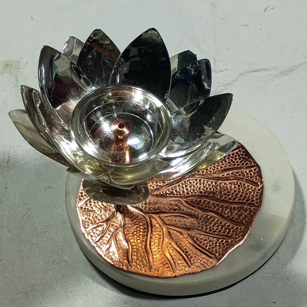 Diya with Lotus-4.5No-Z11013