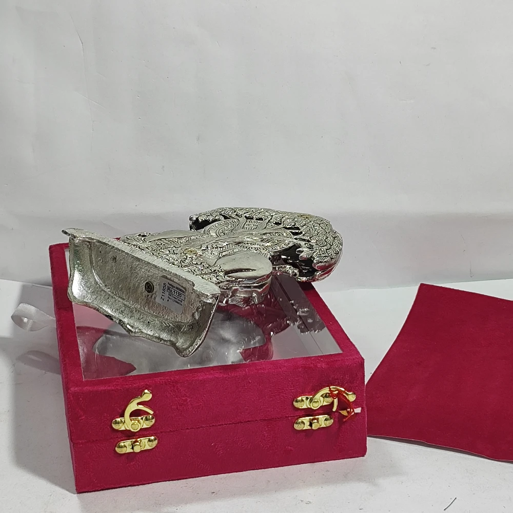 Radha Krishna With Tree-8.5No-Z11858