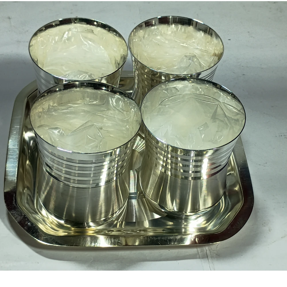 Four Glases With Tray-3.5No-Z10204