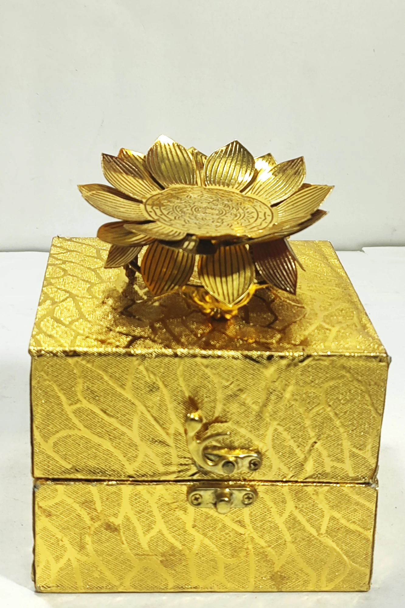 Singhasan-4No-Z12684