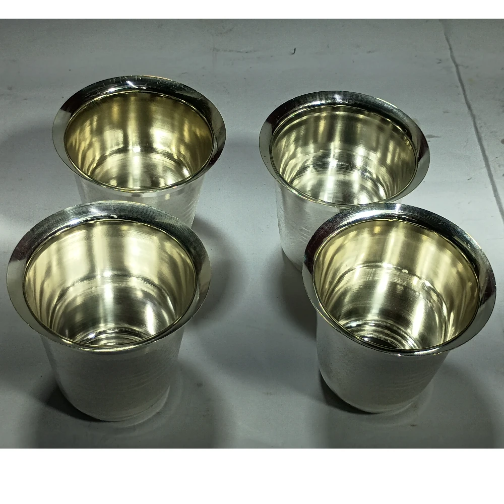 Four Glases-2.5No-Z12422