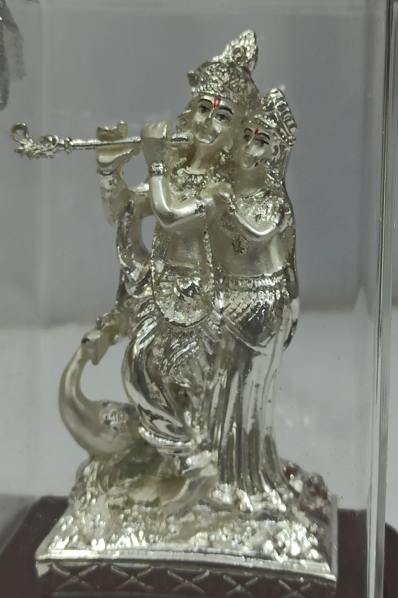 Radha Krishna With cabinet-5.5No-Z11684