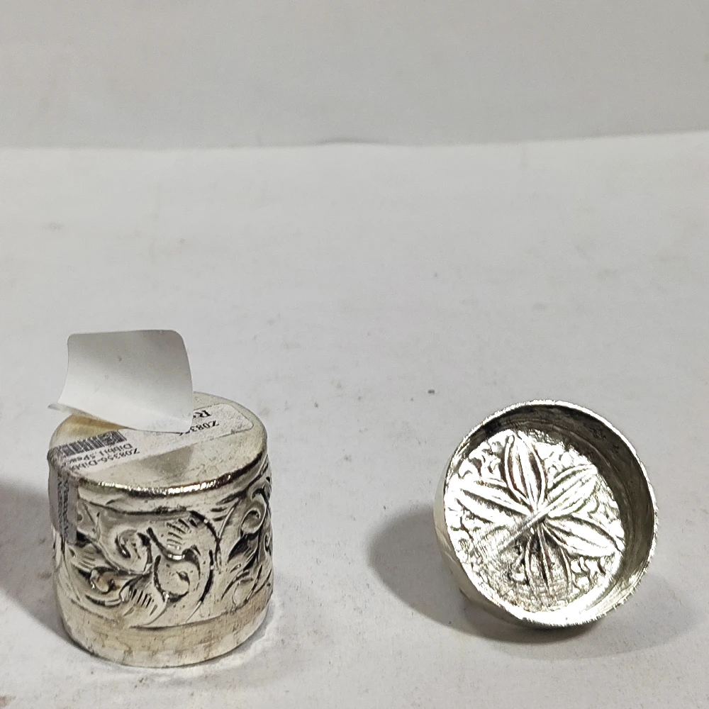 Dibbi With Peacock-3No-Z08356