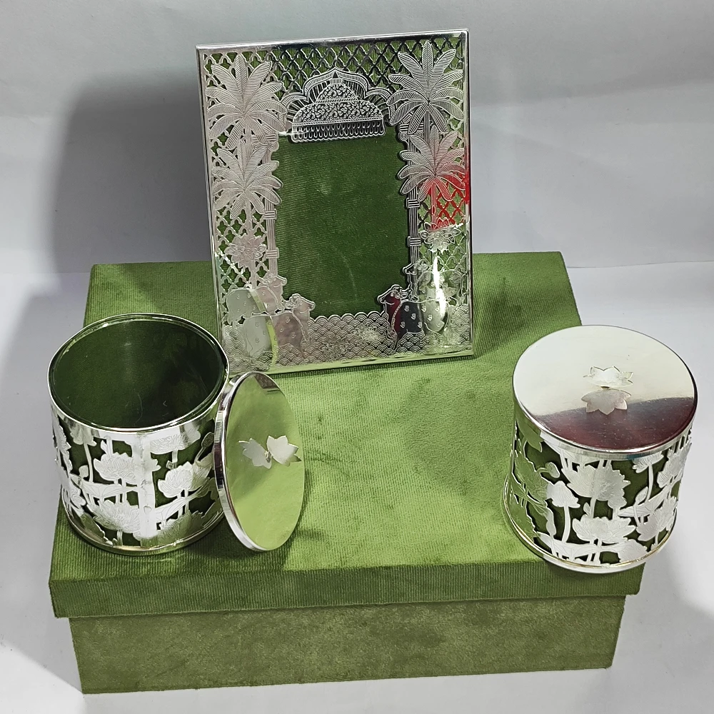 Photo Frame with Burney-9No-Z12156