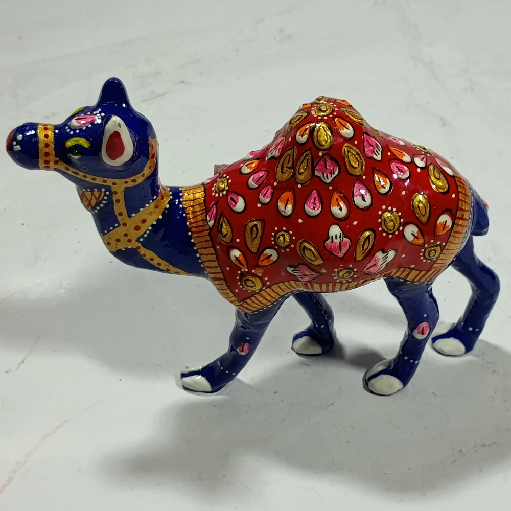 Camel-5No-Z03586