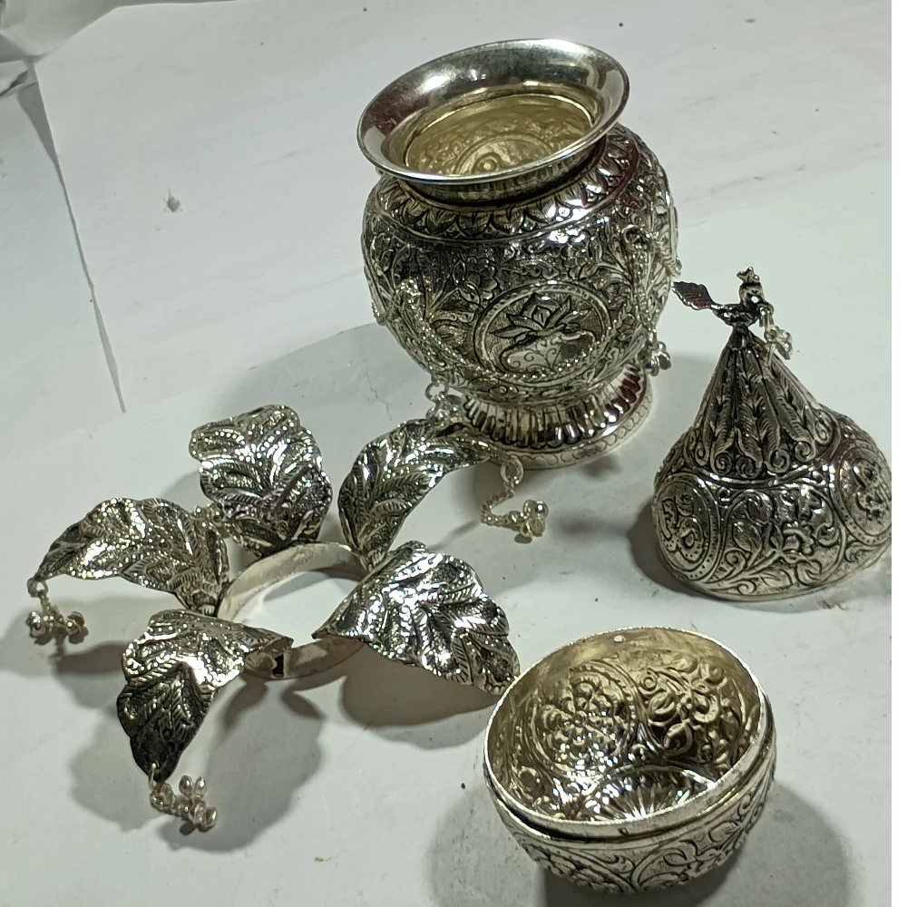 kalash With Nariyal-6No-Z06430