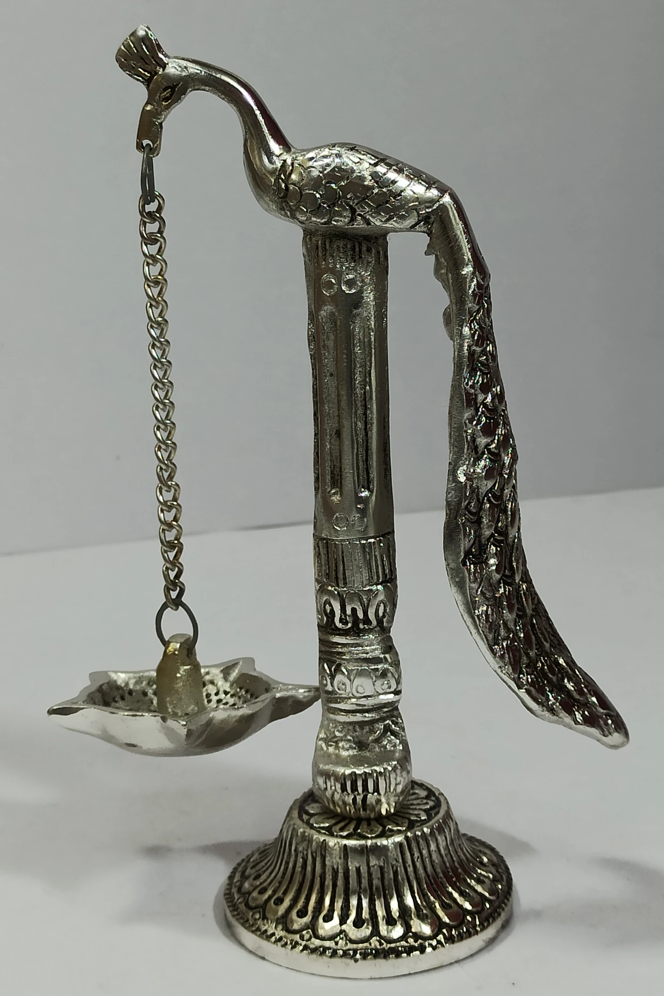 Peacock Diya with stand-7.5No-Z11625