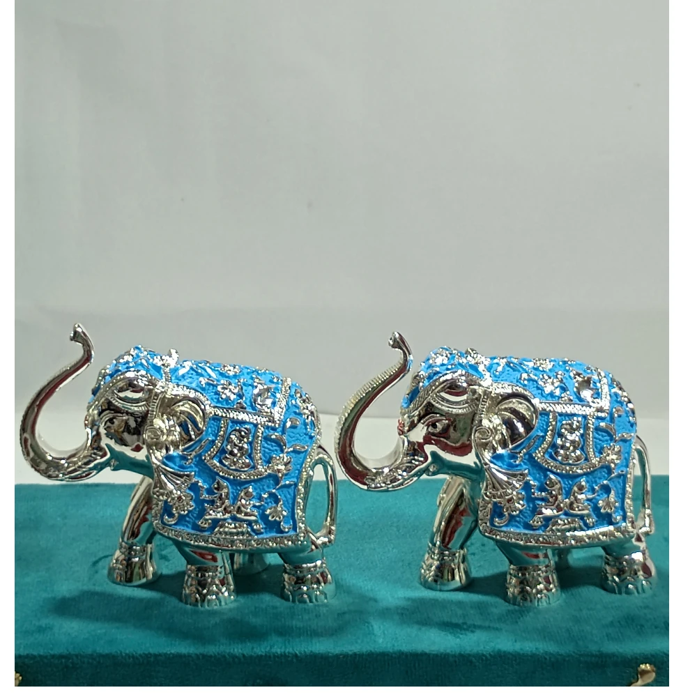 Two Elephant-5No-Z08552