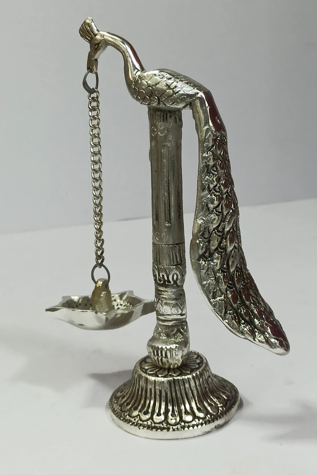 Peacock Diya with stand-7.5No-Z11625