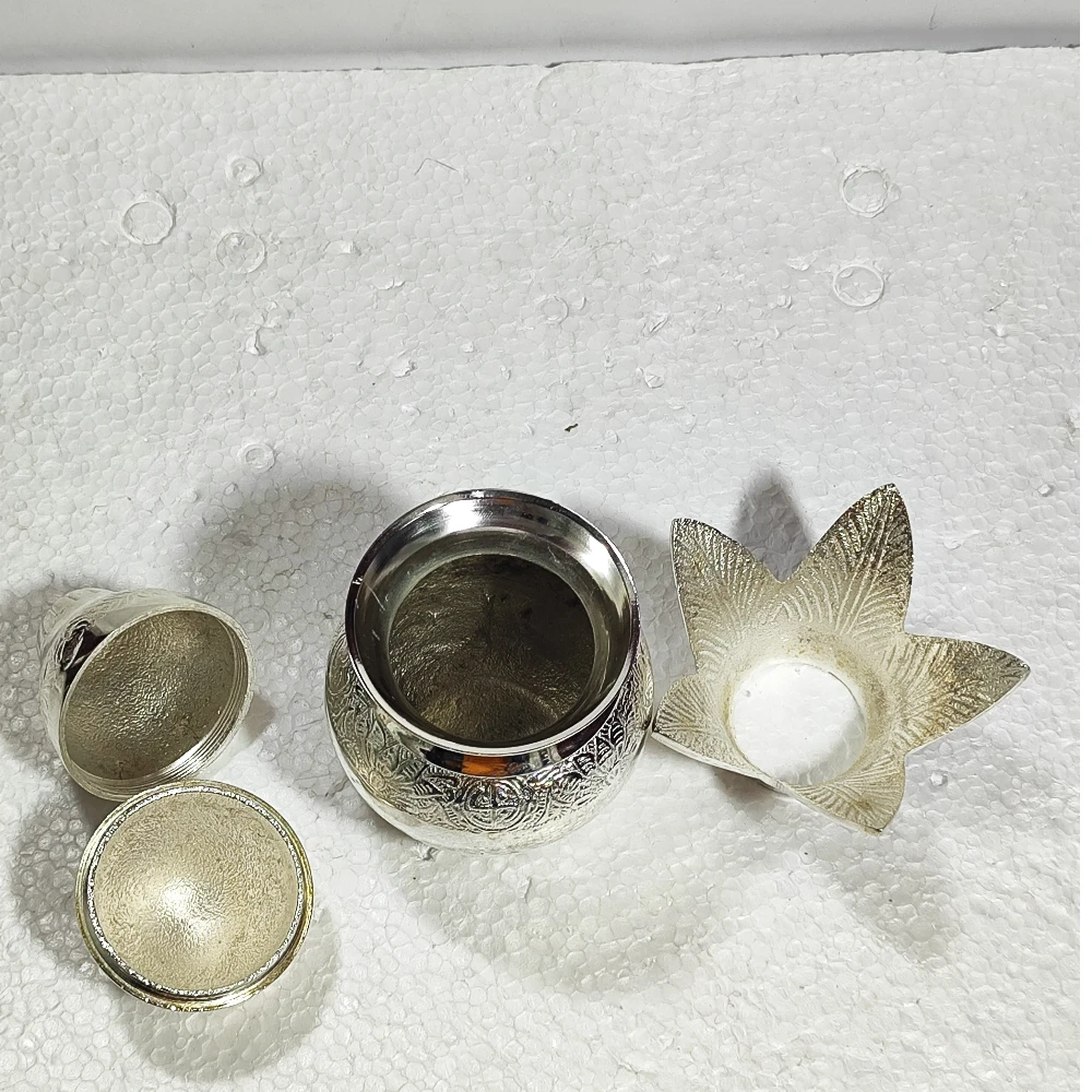 Kalash with Nariyal-7No-Z12660