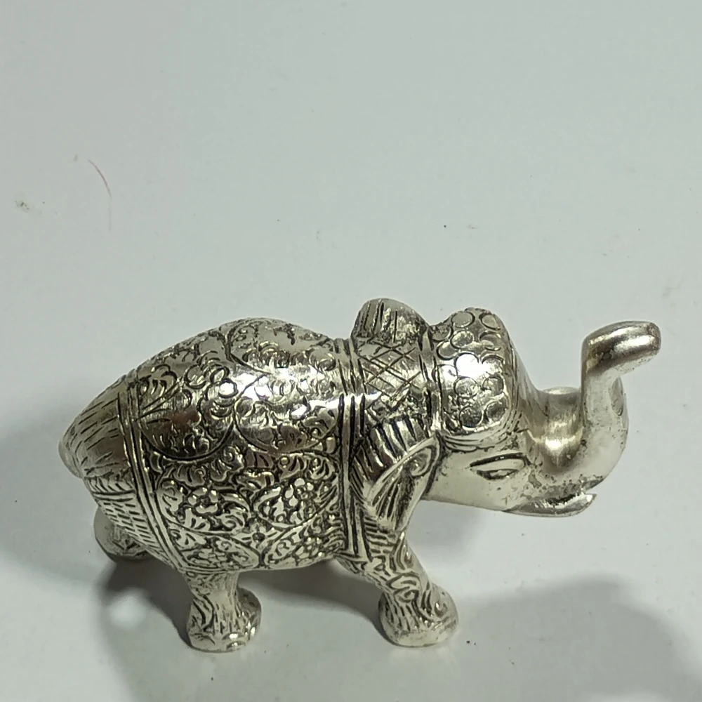 Elephant-4No-Z01523