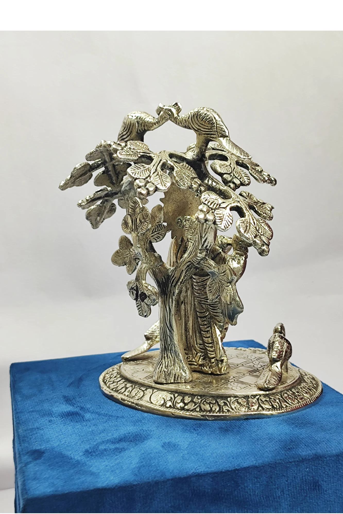 Radha Krishna With Tree-7No-Z12757