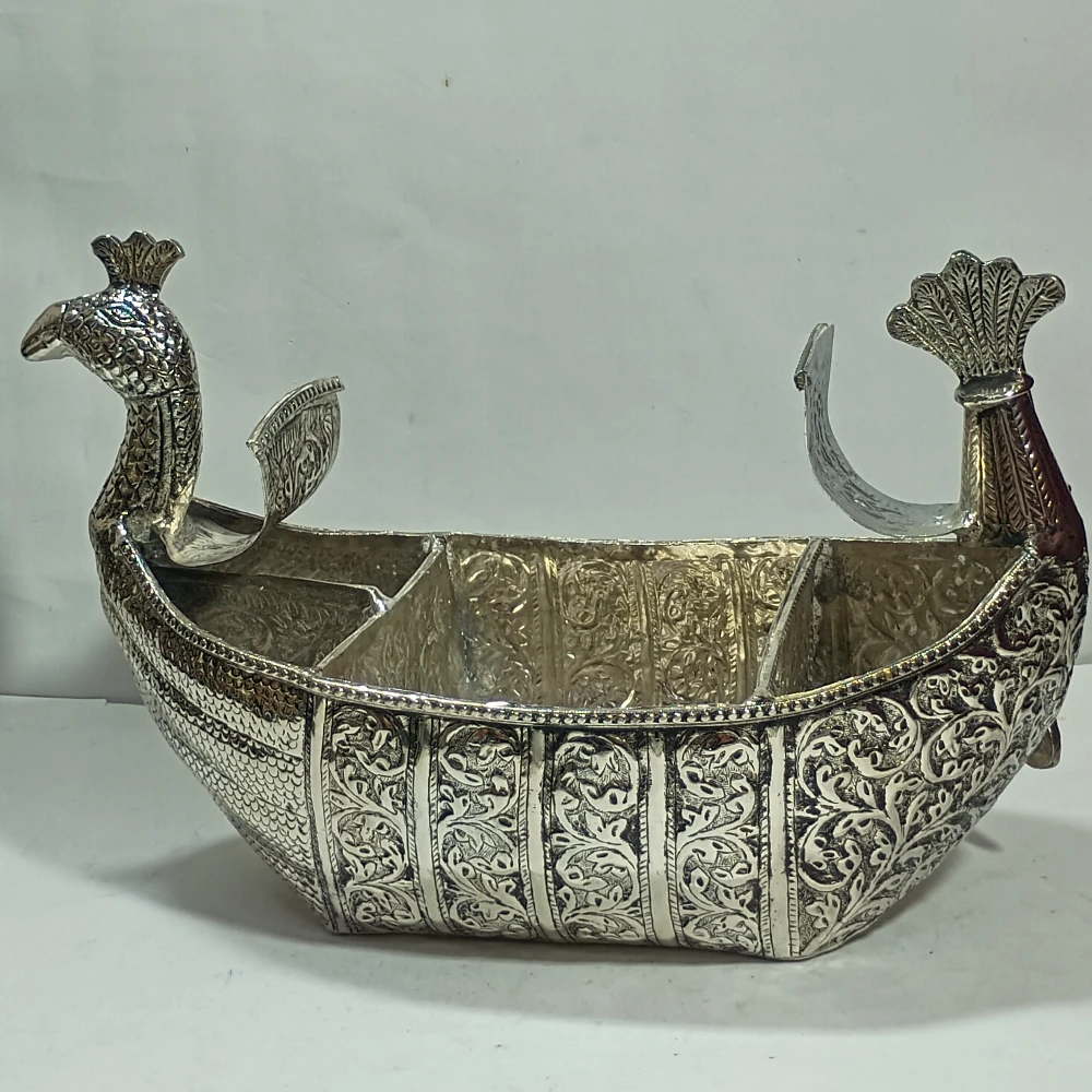 Boat-Style Peacock-9No-Z10253