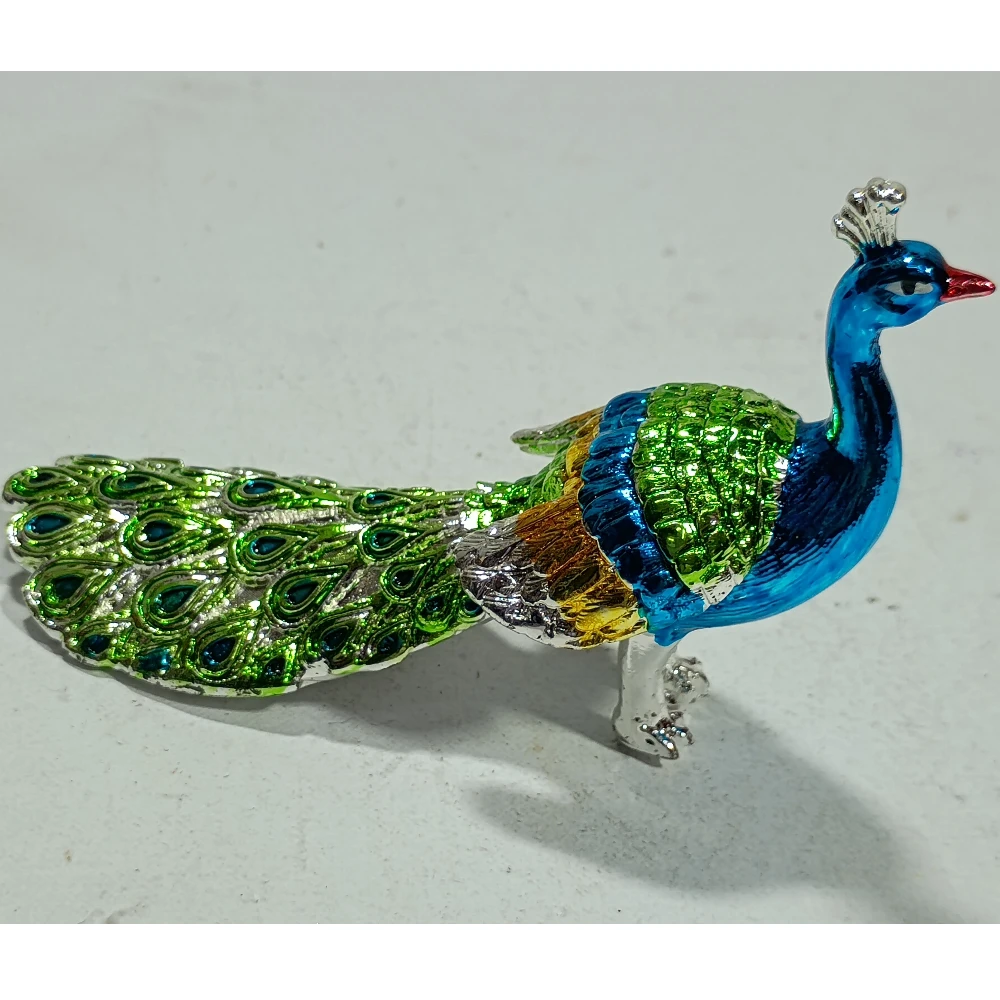 Peacock-2No-Z11452