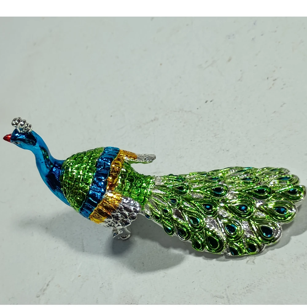 Peacock-2No-Z11452