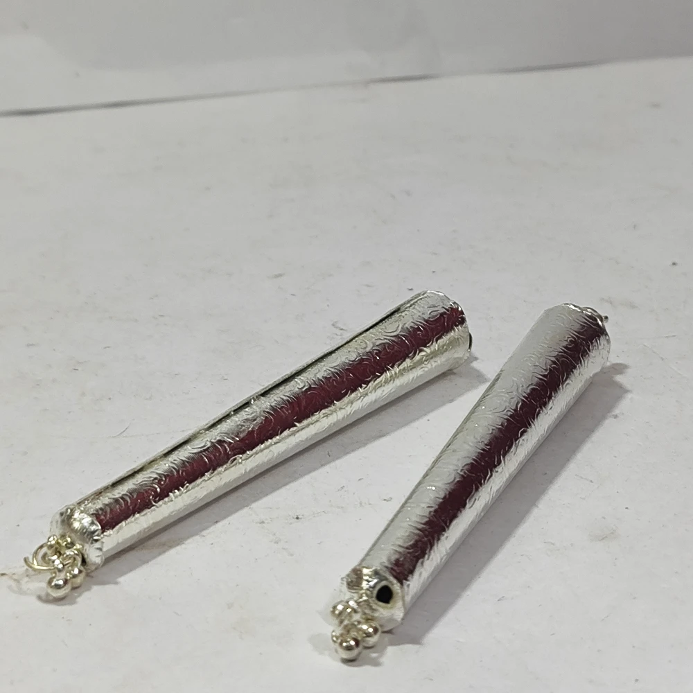 Two Danka-5No-Z03418