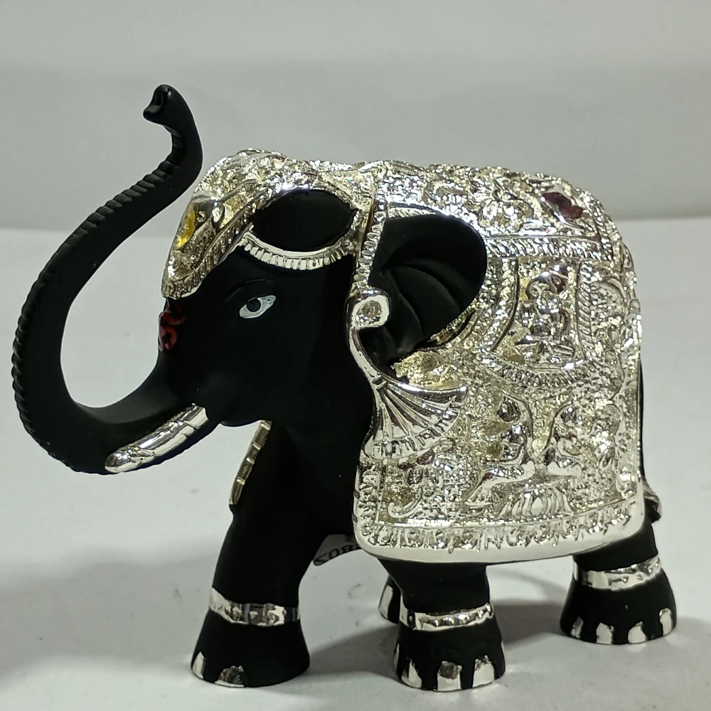 Elephant-4No-Z08553