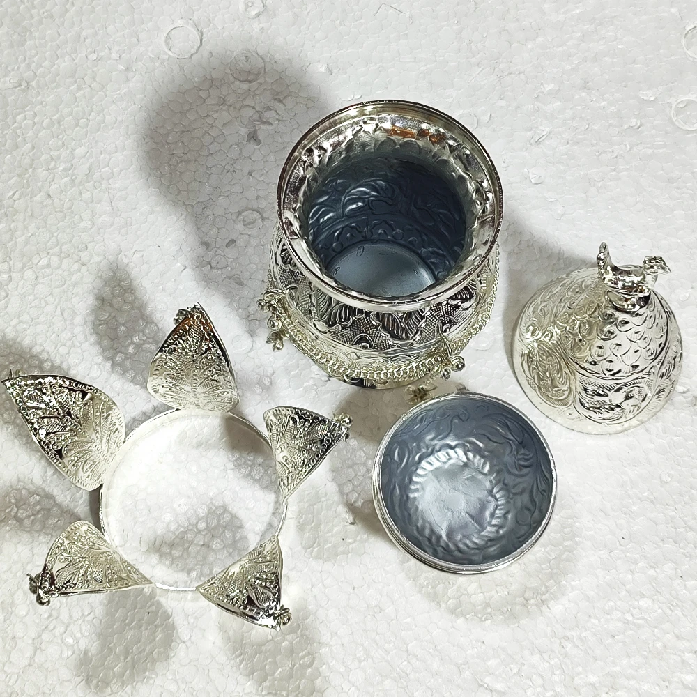 Kalash with Nariyal-5.5No-Z11071