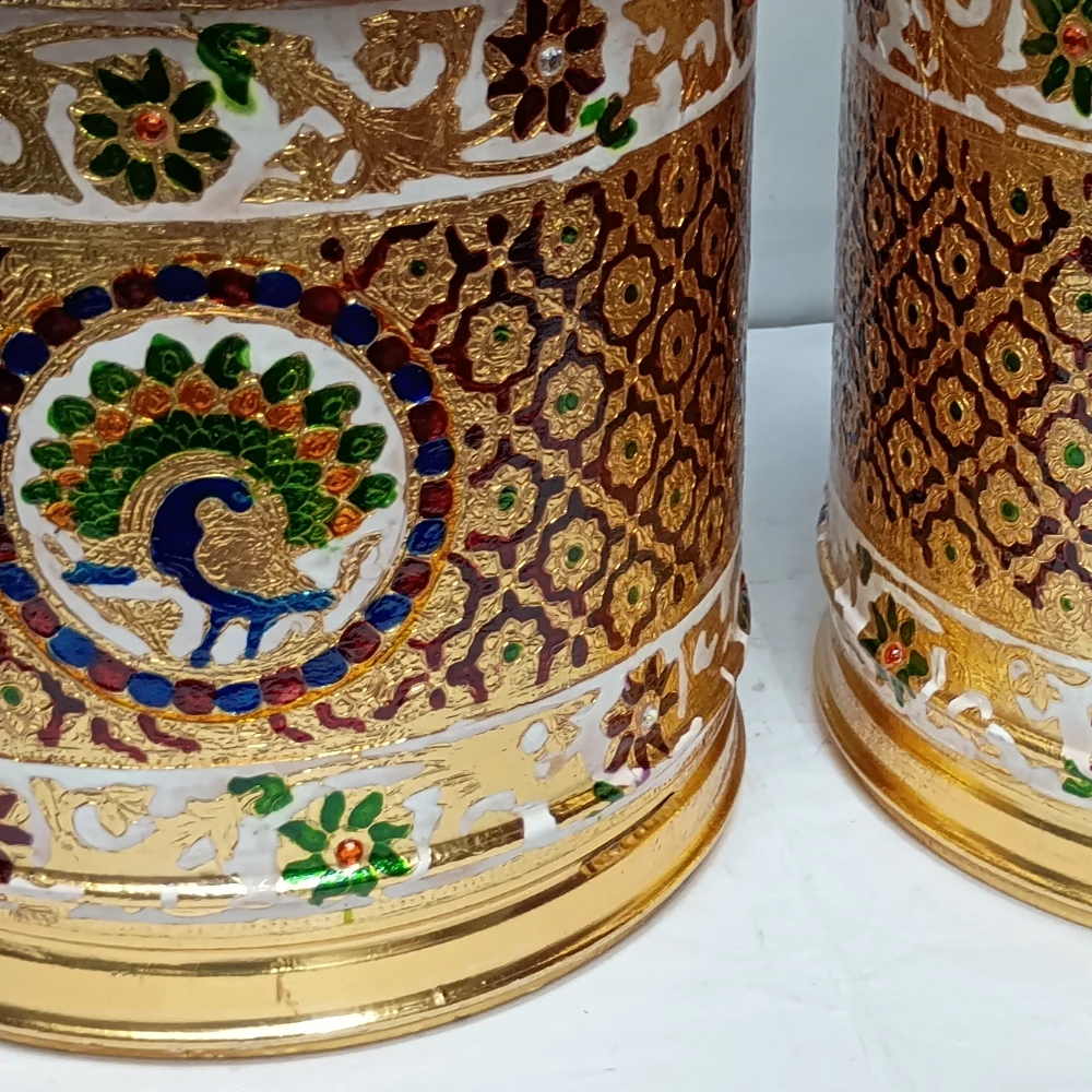 Two Tankies-10No-Z03544