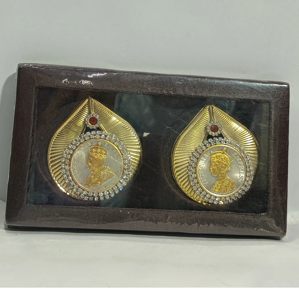 Two  Round Coins-3.5X6No-Z12301