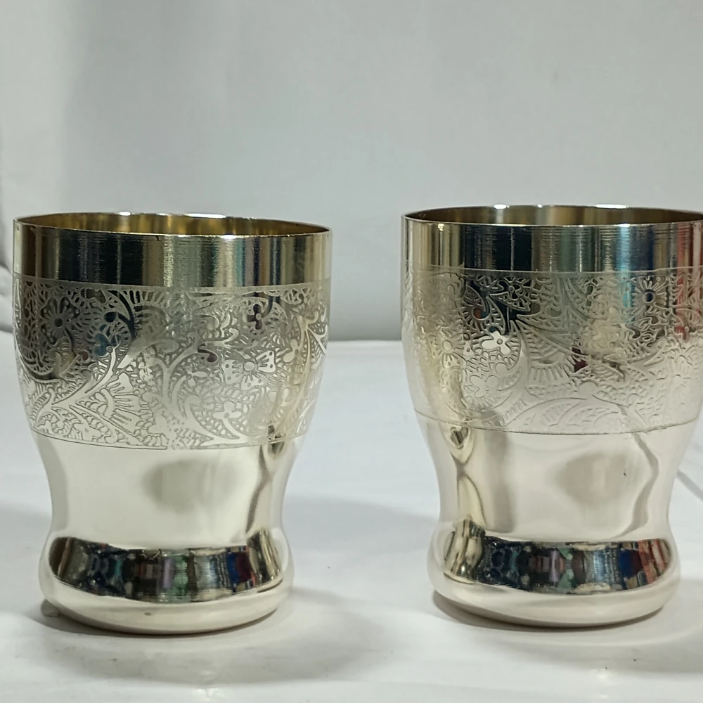 Two Glases-4No-Z12416