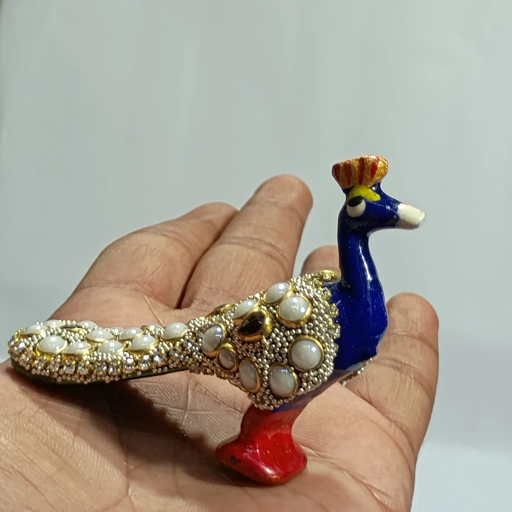 Peacock-2No-Z07584