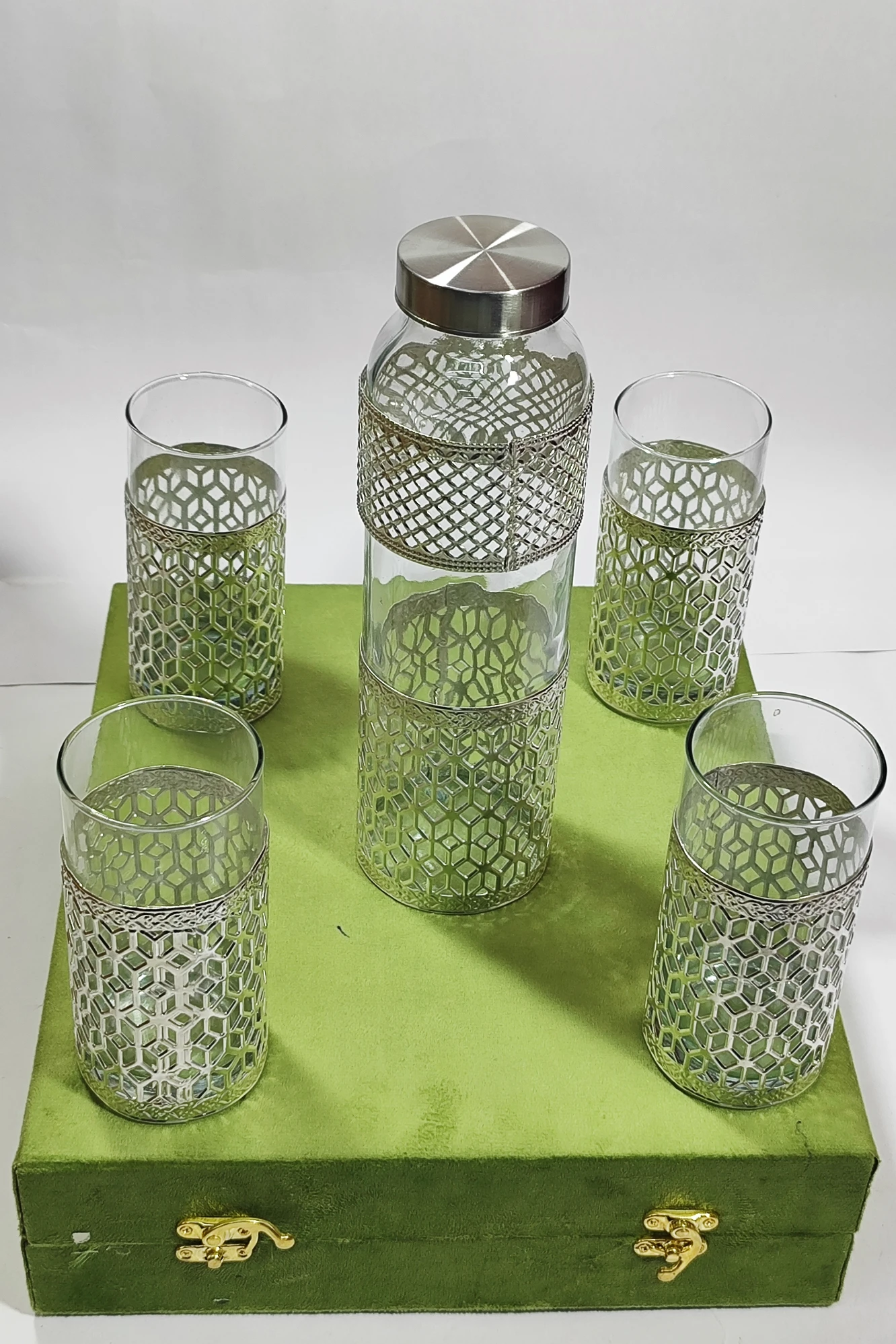4 Pcs Glass & a Bottle-10.5No-Z12839