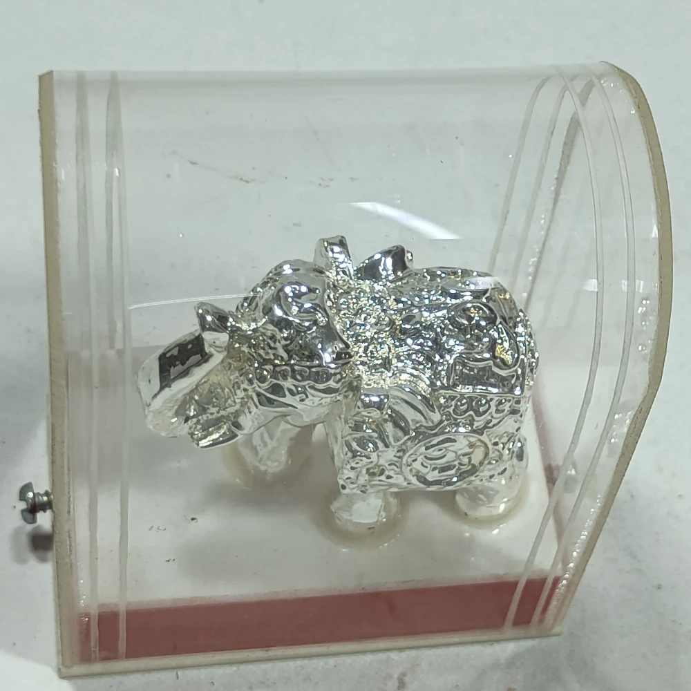 Elephant-3No-Z11294