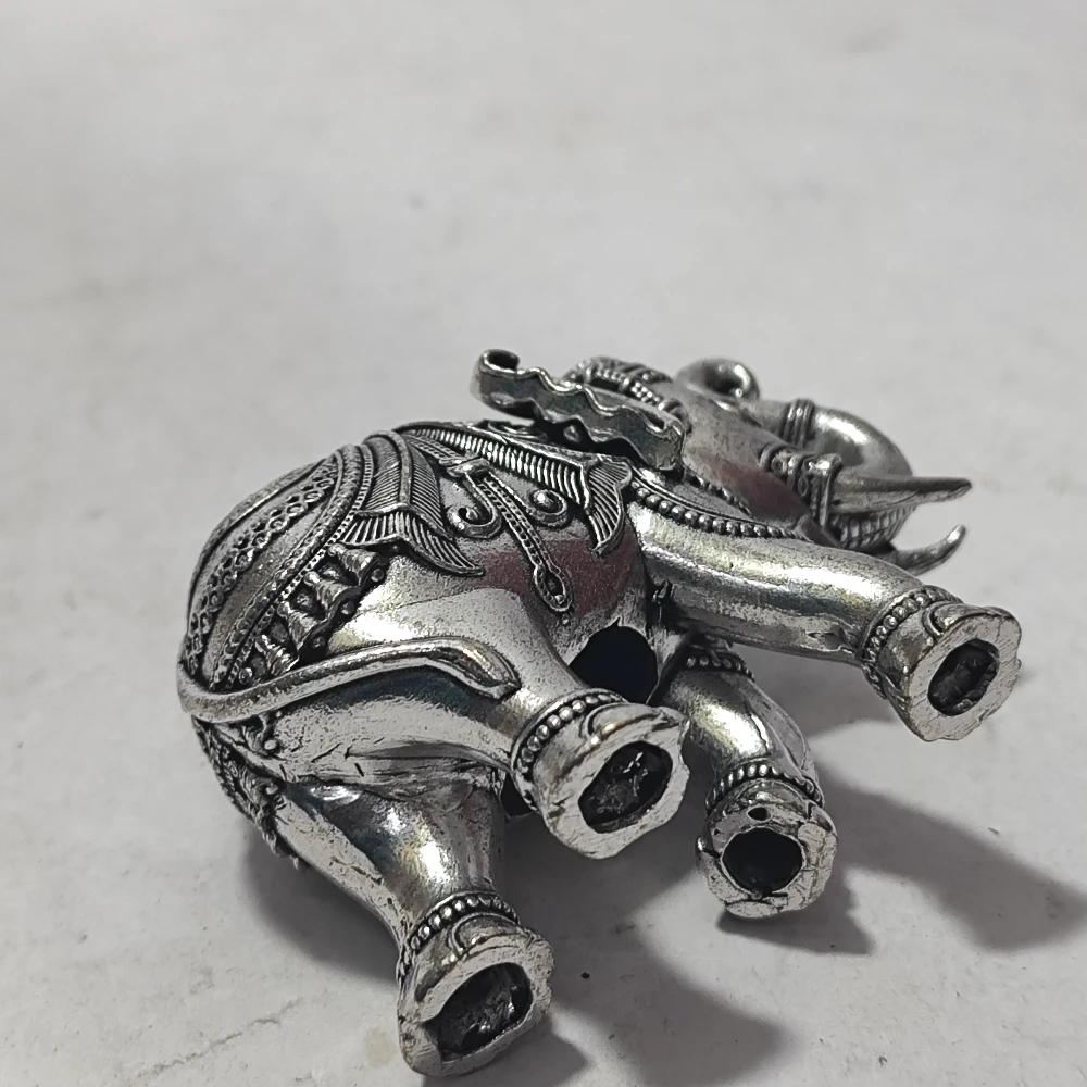 Elephant-2No-Z13188