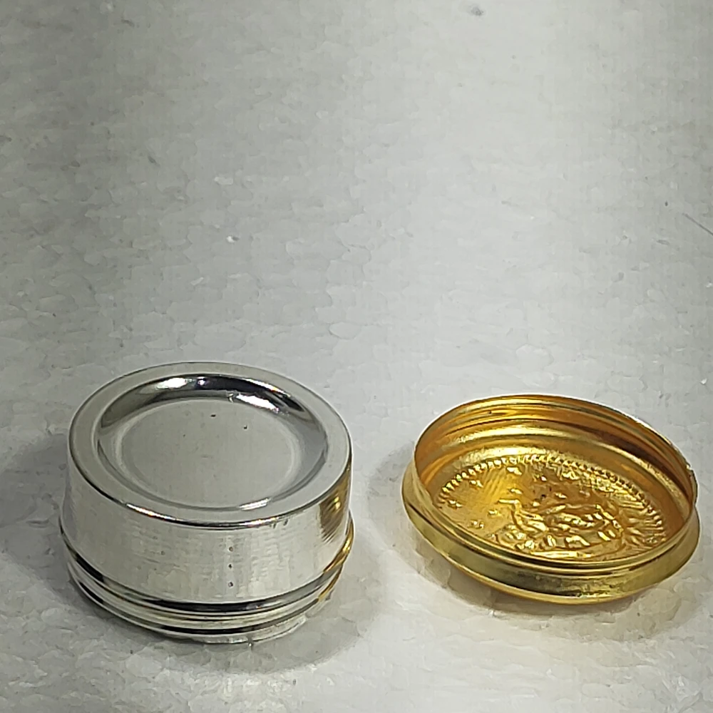 Dibbi with Radha Krishna-1No-Z04108